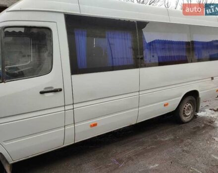 Мерседес Sprinter, объемом двигателя 2.2 л и пробегом 520 тыс. км за 8000 $, фото 3 на Automoto.ua