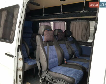 Мерседес Sprinter, объемом двигателя 2.7 л и пробегом 193 тыс. км за 13900 $, фото 11 на Automoto.ua