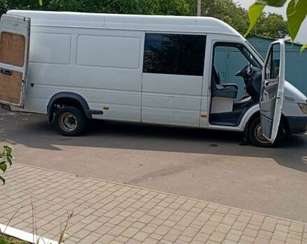 Мерседес Sprinter, об'ємом двигуна 2.2 л та пробігом 330 тис. км за 10500 $, фото 5 на Automoto.ua