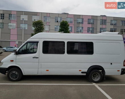 Мерседес Sprinter, объемом двигателя 2.7 л и пробегом 193 тыс. км за 13900 $, фото 1 на Automoto.ua
