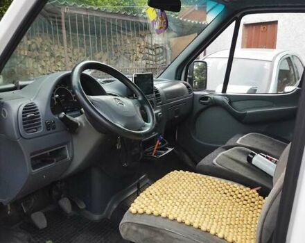 Мерседес Sprinter, объемом двигателя 2.2 л и пробегом 155 тыс. км за 10000 $, фото 1 на Automoto.ua