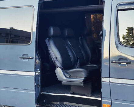 Мерседес Sprinter, объемом двигателя 2.69 л и пробегом 352 тыс. км за 12999 $, фото 4 на Automoto.ua