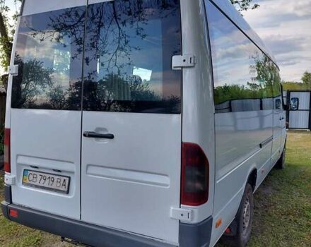 Мерседес Sprinter, объемом двигателя 2.2 л и пробегом 370 тыс. км за 12300 $, фото 4 на Automoto.ua