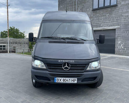 Мерседес Sprinter, объемом двигателя 2.69 л и пробегом 352 тыс. км за 12999 $, фото 1 на Automoto.ua