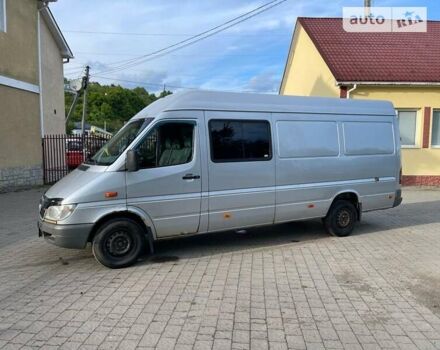 Мерседес Sprinter, объемом двигателя 2.2 л и пробегом 430 тыс. км за 8200 $, фото 2 на Automoto.ua