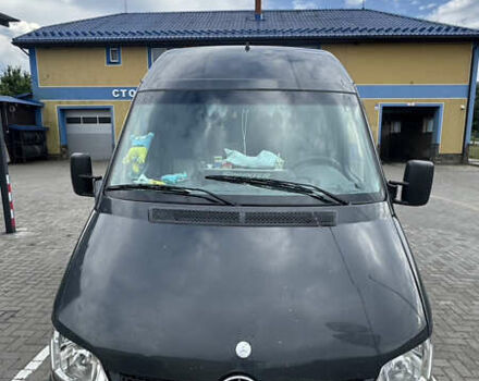 Мерседес Sprinter, объемом двигателя 0 л и пробегом 200 тыс. км за 8000 $, фото 1 на Automoto.ua