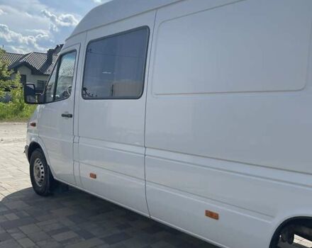 Мерседес Sprinter, объемом двигателя 2.7 л и пробегом 790 тыс. км за 11800 $, фото 13 на Automoto.ua