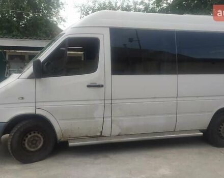 Мерседес Sprinter, объемом двигателя 2.2 л и пробегом 300 тыс. км за 7500 $, фото 1 на Automoto.ua