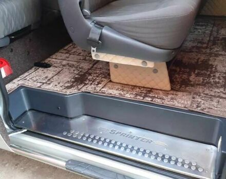 Мерседес Sprinter, объемом двигателя 2.15 л и пробегом 350 тыс. км за 9700 $, фото 6 на Automoto.ua