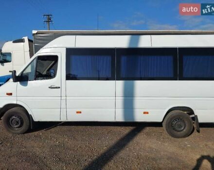 Мерседес Sprinter, объемом двигателя 0 л и пробегом 850 тыс. км за 8000 $, фото 6 на Automoto.ua