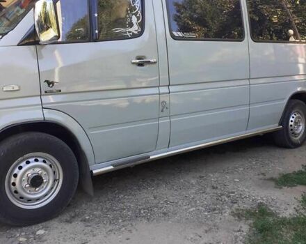 Мерседес Sprinter, объемом двигателя 2.15 л и пробегом 350 тыс. км за 9700 $, фото 3 на Automoto.ua