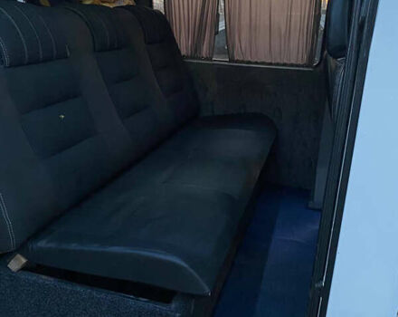 Мерседес Sprinter, объемом двигателя 2.7 л и пробегом 550 тыс. км за 13200 $, фото 2 на Automoto.ua