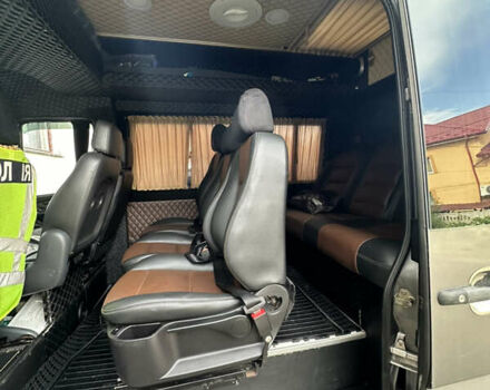 Мерседес Sprinter, объемом двигателя 2.2 л и пробегом 586 тыс. км за 15000 $, фото 3 на Automoto.ua