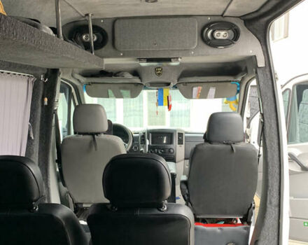 Мерседес Sprinter, объемом двигателя 2.2 л и пробегом 400 тыс. км за 10500 $, фото 9 на Automoto.ua