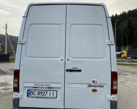 Мерседес Sprinter, объемом двигателя 2.2 л и пробегом 680 тыс. км за 8999 $, фото 9 на Automoto.ua
