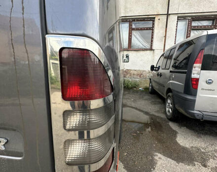 Мерседес Sprinter, объемом двигателя 2.2 л и пробегом 586 тыс. км за 15000 $, фото 16 на Automoto.ua