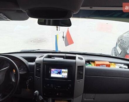 Мерседес Sprinter, объемом двигателя 2.1 л и пробегом 270 тыс. км за 16000 $, фото 8 на Automoto.ua