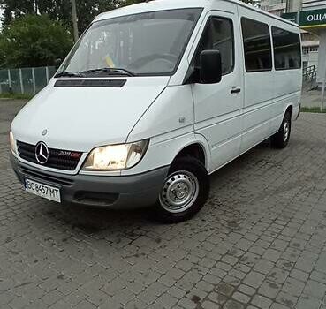 Мерседес Sprinter, объемом двигателя 2.2 л и пробегом 310 тыс. км за 8400 $, фото 8 на Automoto.ua