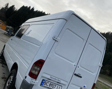 Мерседес Sprinter, объемом двигателя 2.2 л и пробегом 680 тыс. км за 8999 $, фото 11 на Automoto.ua