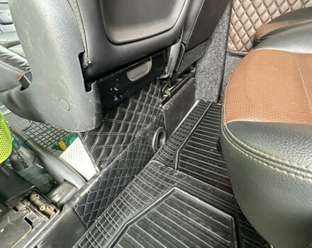 Мерседес Sprinter, объемом двигателя 2.2 л и пробегом 586 тыс. км за 15000 $, фото 4 на Automoto.ua