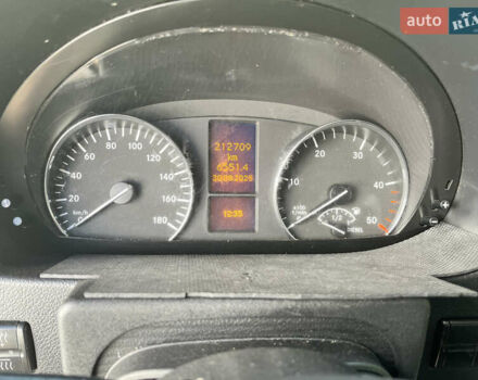 Мерседес Sprinter, объемом двигателя 2.2 л и пробегом 212 тыс. км за 14000 $, фото 3 на Automoto.ua
