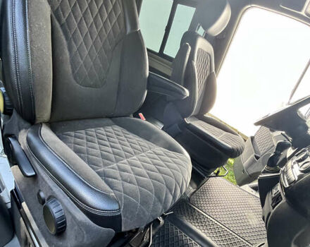 Мерседес Sprinter, объемом двигателя 2.2 л и пробегом 212 тыс. км за 14000 $, фото 7 на Automoto.ua