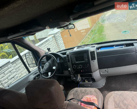 Мерседес Sprinter, объемом двигателя 3 л и пробегом 670 тыс. км за 17500 $, фото 4 на Automoto.ua