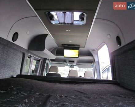 Мерседес Sprinter, объемом двигателя 2.2 л и пробегом 350 тыс. км за 17637 $, фото 4 на Automoto.ua