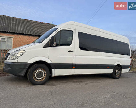 Мерседес Sprinter, объемом двигателя 2.3 л и пробегом 330 тыс. км за 16500 $, фото 7 на Automoto.ua