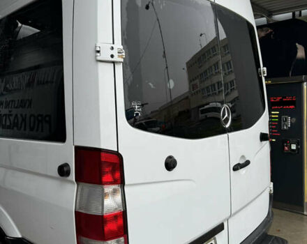 Мерседес Sprinter, об'ємом двигуна 2.2 л та пробігом 367 тис. км за 17000 $, фото 9 на Automoto.ua