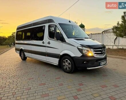 Мерседес Sprinter, объемом двигателя 2.1 л и пробегом 430 тыс. км за 22300 $, фото 3 на Automoto.ua