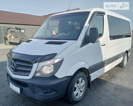 Мерседес Sprinter, объемом двигателя 2.2 л и пробегом 315 тыс. км за 19300 $, фото 3 на Automoto.ua