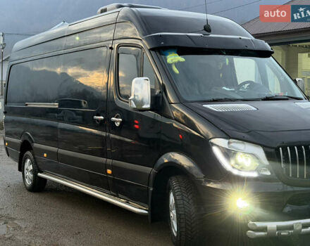 Мерседес Sprinter, объемом двигателя 0 л и пробегом 800 тыс. км за 27000 $, фото 2 на Automoto.ua