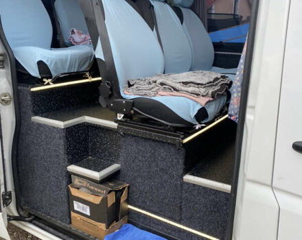 Мерседес Sprinter, объемом двигателя 3 л и пробегом 500 тыс. км за 40000 $, фото 9 на Automoto.ua