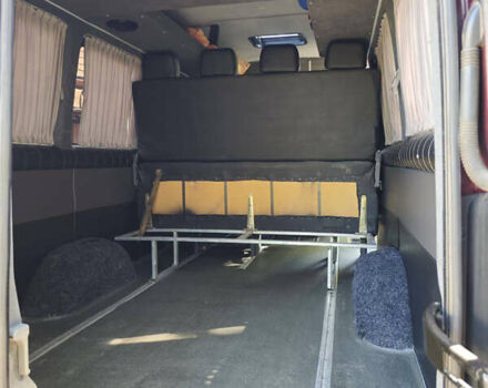 Мерседес Sprinter, об'ємом двигуна 3 л та пробігом 550 тис. км за 31500 $, фото 5 на Automoto.ua