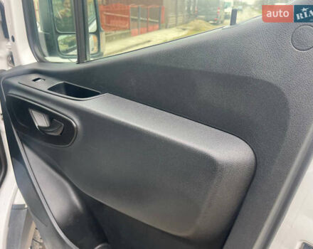 Мерседес Sprinter, объемом двигателя 0 л и пробегом 223 тыс. км за 29500 $, фото 8 на Automoto.ua