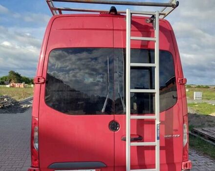 Мерседес Sprinter, объемом двигателя 0 л и пробегом 235 тыс. км за 33000 $, фото 1 на Automoto.ua