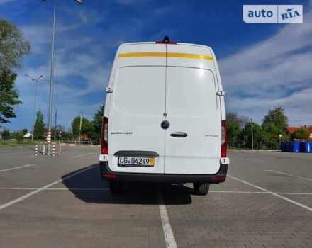 Мерседес Sprinter, об'ємом двигуна 2 л та пробігом 300 тис. км за 31521 $, фото 10 на Automoto.ua