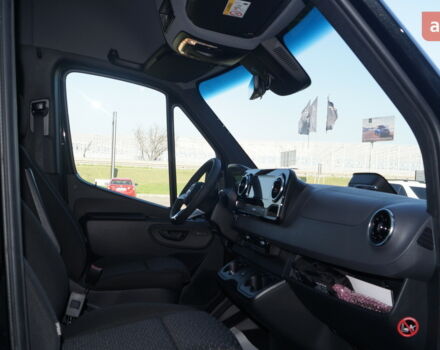 Мерседес Sprinter 2025 в Одессе на Automoto.ua Мерседес Sprinter, объемом двигателя 1.95 л и пробегом 0 тыс. км за 99820 $, фото 19 на Automoto.ua