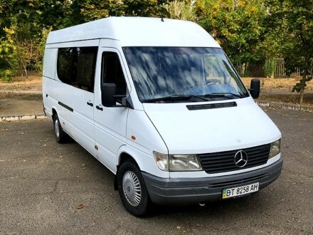 Мерседес Sprinter, объемом двигателя 2.9 л и пробегом 150 тыс. км за 8500 $, фото 1 на Automoto.ua