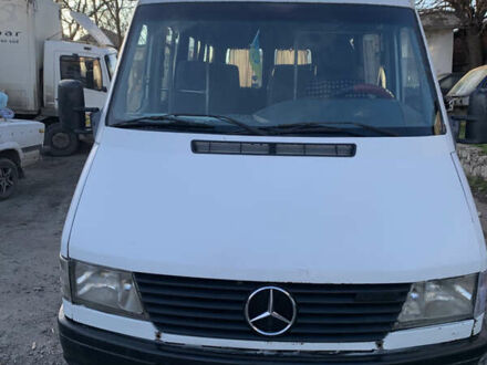 Мерседес Sprinter, объемом двигателя 0 л и пробегом 1000 тыс. км за 6500 $, фото 1 на Automoto.ua