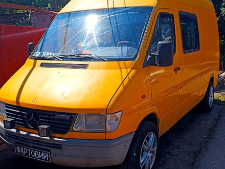 Мерседес Sprinter 1996 в Одессе на Automoto.ua Мерседес Sprinter, объемом двигателя 3 л и пробегом 5000 тыс. км за 6400 $, фото 1 на Automoto.ua