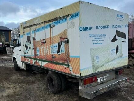Мерседес Sprinter, объемом двигателя 0 л и пробегом 370 тыс. км за 4700 $, фото 1 на Automoto.ua