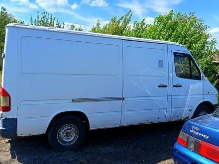 Мерседес Sprinter 1998 в Первомайск на Automoto.ua Мерседес Sprinter, объемом двигателя 2.3 л и пробегом 0 тыс. км за 3200 $, фото 1 на Automoto.ua