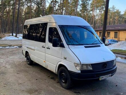 Мерседес Sprinter, объемом двигателя 2.9 л и пробегом 400 тыс. км за 3600 $, фото 1 на Automoto.ua