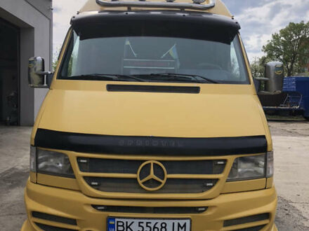 Мерседес Sprinter, объемом двигателя 2.3 л и пробегом 3 тыс. км за 7000 $, фото 1 на Automoto.ua