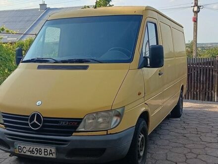 Мерседес Sprinter, объемом двигателя 2.2 л и пробегом 350 тыс. км за 6500 $, фото 1 на Automoto.ua