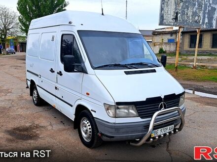 Мерседес Sprinter, объемом двигателя 2.3 л и пробегом 313 тыс. км за 6500 $, фото 1 на Automoto.ua