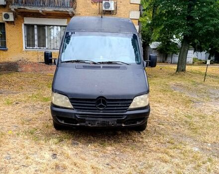 Мерседес Sprinter, объемом двигателя 2.1 л и пробегом 350 тыс. км за 4500 $, фото 1 на Automoto.ua