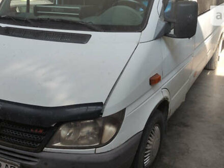 Мерседес Sprinter 2001 в Черновцах на Automoto.ua Мерседес Sprinter, объемом двигателя 2.15 л и пробегом 800 тыс. км за 4999 $, фото 1 на Automoto.ua